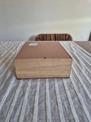 Quadro Mealheiro de Madeira - Fundo de Viagem