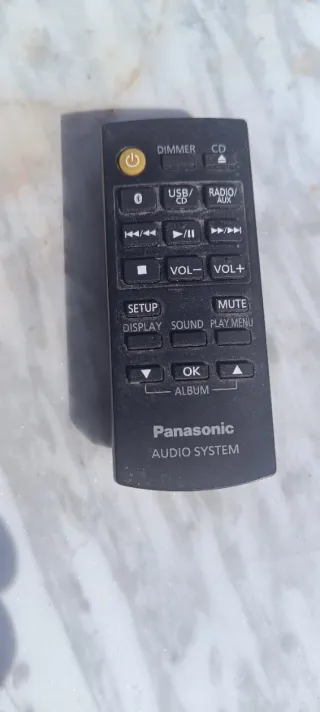 Radio CD Panasonic con Mando