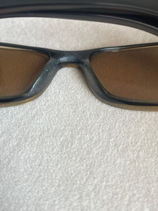 Gafas de sol Emporio Armani negras y marrones