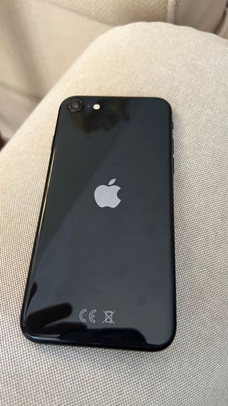iPhone SE 2020 Nero (Batteria da riparare)