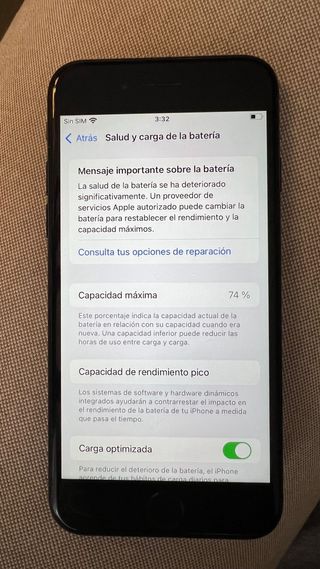 iPhone SE 2020 Nero (Batteria da riparare)