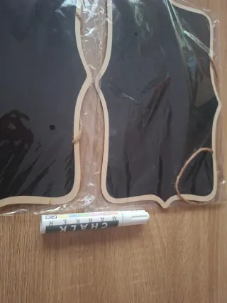 Pizarras de madera con cuerda