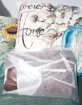 Bolso marrón de cuero sintético