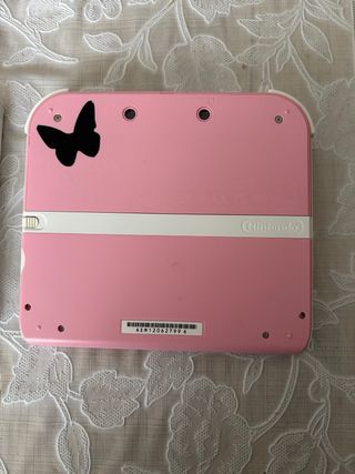 Nintendo 2DS Rosa + Animal Crossing: New Leaf