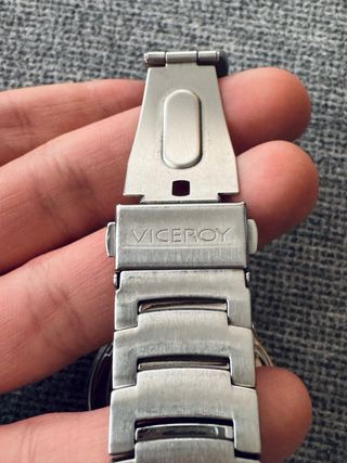 Reloj Viceroy 47647-55 Plateado.