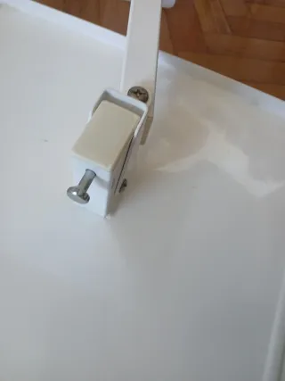 Soporte pared TV/altavoz blanco