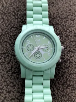 Reloj C&B Unisex Verde Nuevo