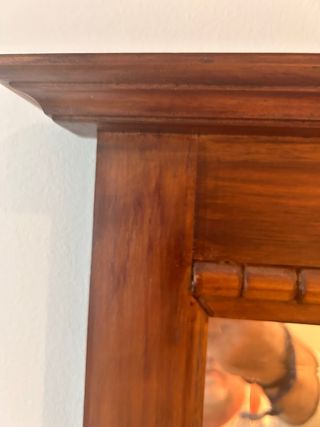 Espejo de pared con marco de madera maciza