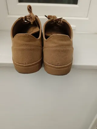 Zapatillas de ante marrón