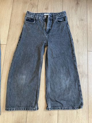 Lote 5 pantalones y 2 sudaderas T7/8 años