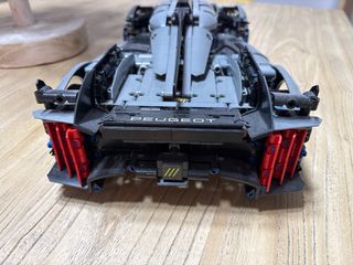 Replica Peugeot 9X8 24H Le Mans Hybrid Hypercar compatibile con Lego Technic