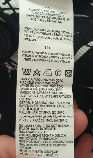 Falda estampada blanco y negro