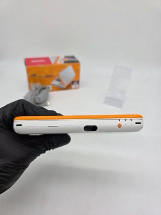 New Nintendo 2DS XL Arancione Bianco