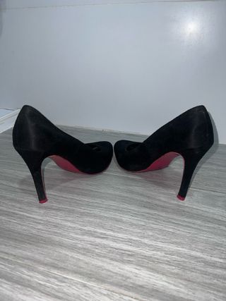 Tacones negros talla 38