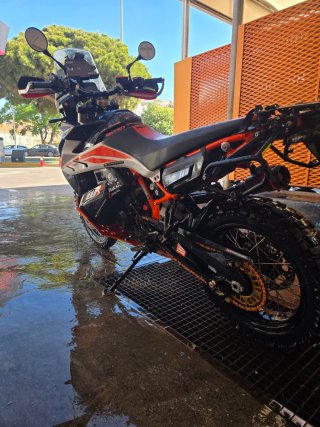 CAMBIO por AJP PR7 KTM 790 Adventure R