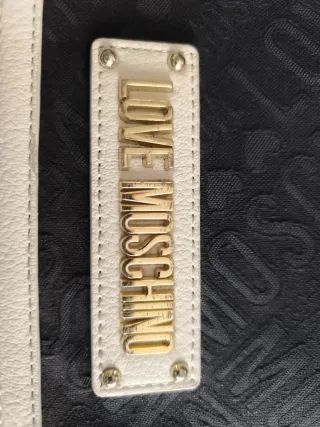 Bolso Love Moschino Negro y Blanco
