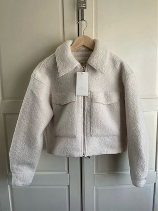 Chaqueta corta de Zara