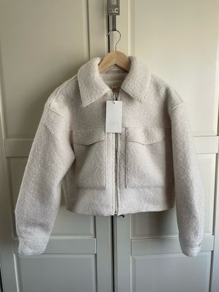 Chaqueta corta de Zara