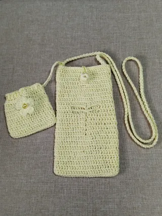 Fundas crochet hechas a mano para móviles