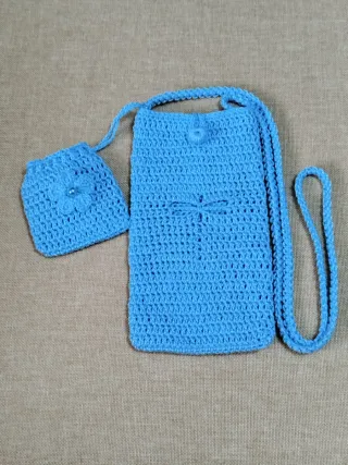 Fundas crochet hechas a mano para móviles
