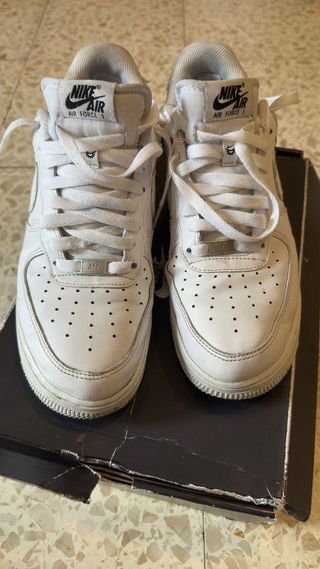Nike Air Force 1 FlyEase Blancas