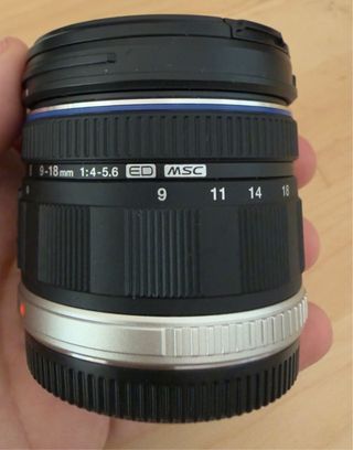 Obiettivo Olympus Zuiko 9-18mm
