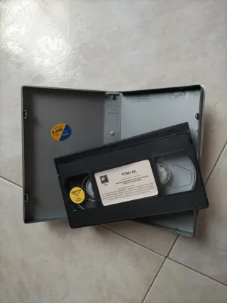 Cinta VHS Titan A.E. Animada