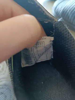 Zapatillas fútbol niño negras