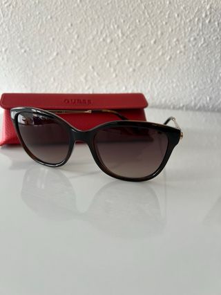 Gafas de Sol Guess GU7864