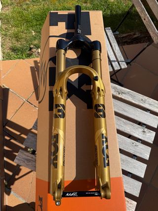 Fox 38 Factory 50 Aniversario