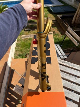 Fox 38 Factory 50 Aniversario