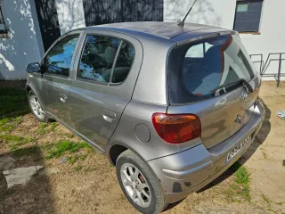 Toyota Yaris 2006
