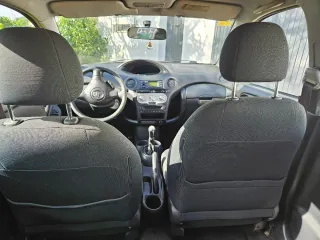 Toyota Yaris 2006