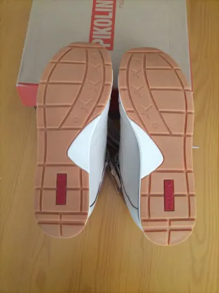 Botines Pikolinos Marfil Talla 39