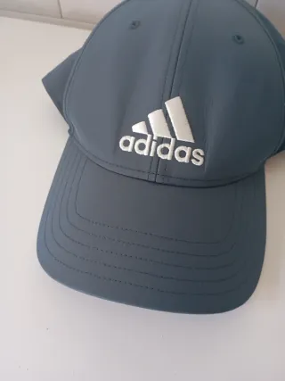 Gorra Adidas Gris