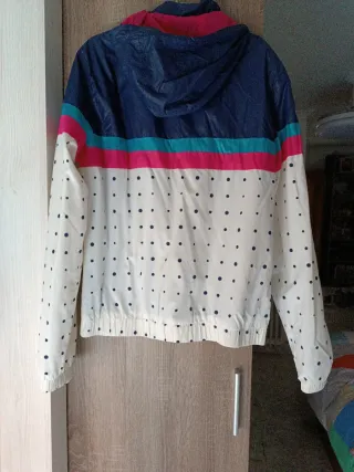 Cortavientos Nike deportivo