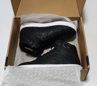 Zapatillas Hummel ST Power Play Mid Negras