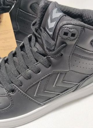 Zapatillas Hummel ST Power Play Mid Negras