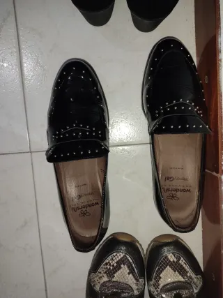 Botines y mocasines negros mujer