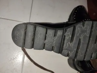 Botines y mocasines negros mujer