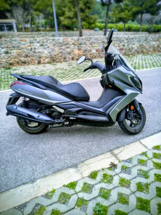 Kymco Superdink 350i Gris 2020