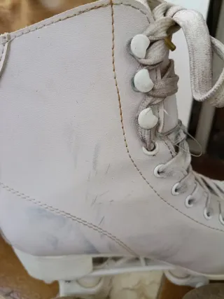 Patines 4 ruedas blancos