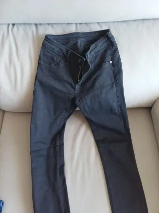 2 Pantalones Tiffosi Push Up Elásticos