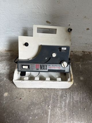 Proyector Super 8 K6 Max Cine Automático