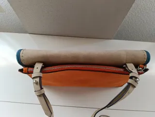 Bolso Parfois Beige y Naranja