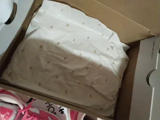 Nike Air Jordan 1 Mid Rosa y Blanco