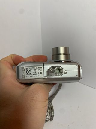 Cámara Digital Airis DC60