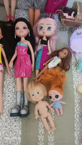 Lotto Bambole Barbie e Accessori