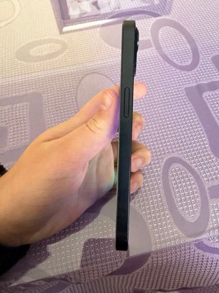 iPhone 13 128GB Medianoche