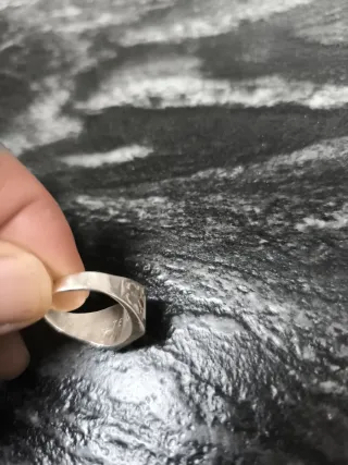 Anillo de plata maciza